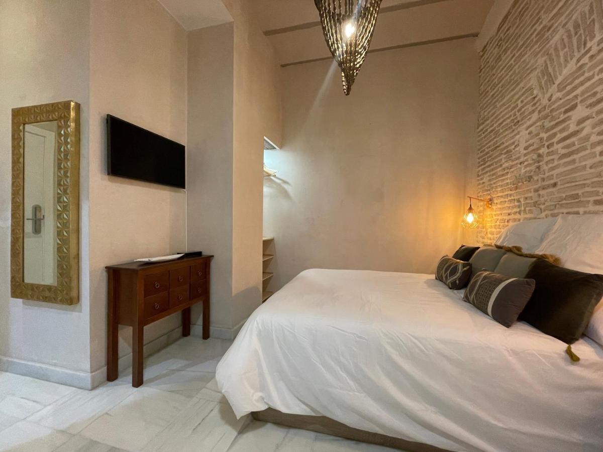 Adriano Apartments Севілья Екстер'єр фото